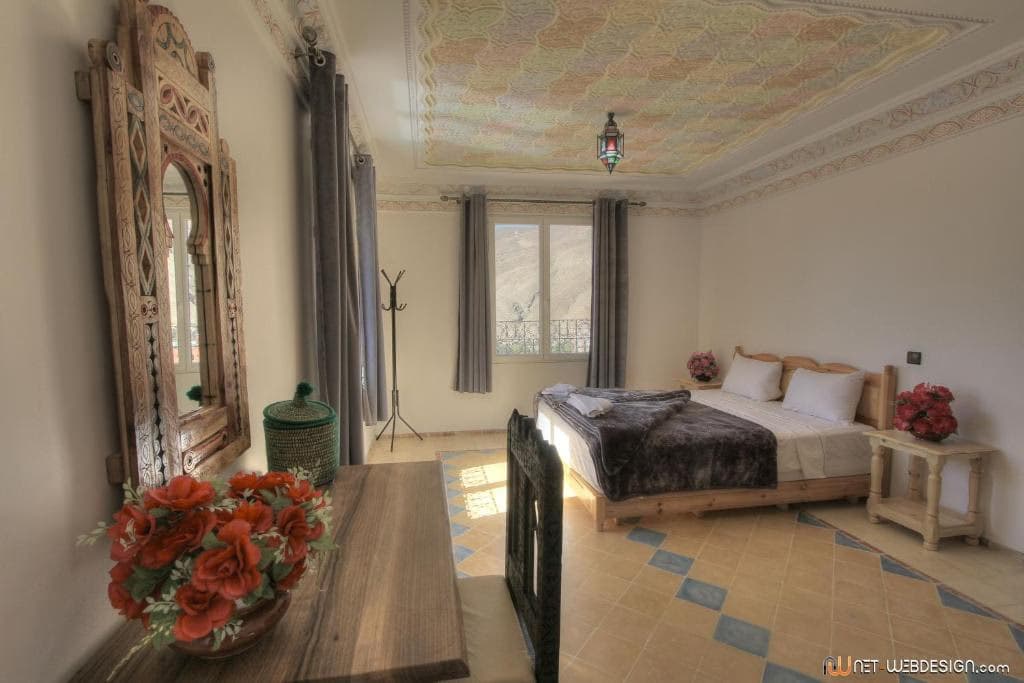 Hotel New Mars Dades